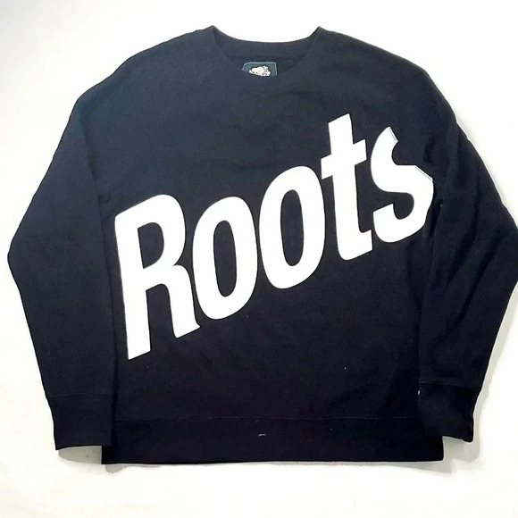 Roots Women's Black White Graphic  Sz M Pullover Sweatshirt EUC - Picture 1 of 8